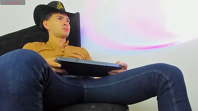 camilo model online show from March 4, 6:53 am