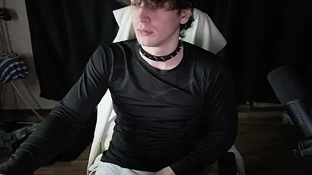 ShyDarko online show from March 10, 4:57 pm