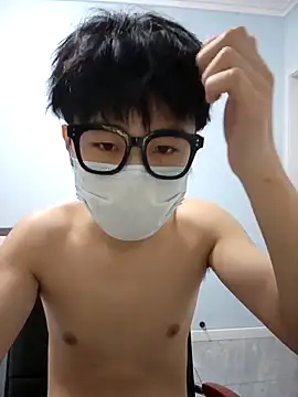 tinKKKKKKL online show from April 19, 4:39 pm