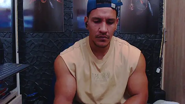 viktor herrera online show from April 17, 4:37 am