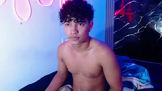 jamescurly00 online show from February 28, 11:20 am