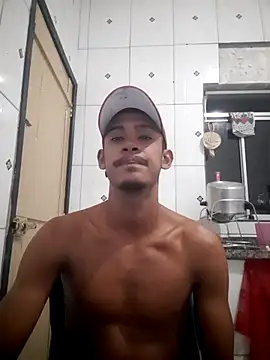 Magrinhodelicia011 online show from May 7, 12:00 am