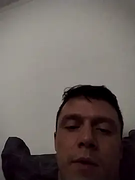 RAFAELQUINTEROSCAVALHEI online show from January 11, 8:18 am