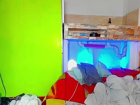 aunstin mohamme online show from April 23, 9:17 pm