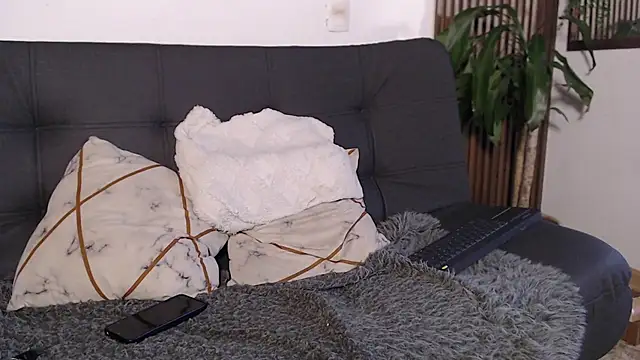 elliot colton online show from February 7, 9:42 pm