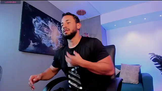 Dylann Carter online show from February 21, 6:53 pm