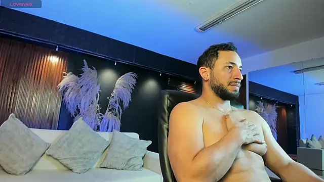 Dylann Carter online show from February 18, 7:55 pm