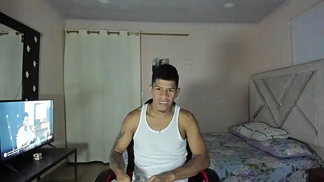 antonio aguilarx online show from July 16, 11:45 pm