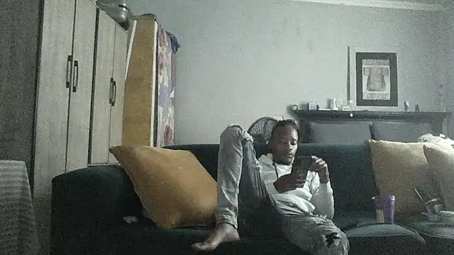 Winterslender online show from June 6, 2:12 pm