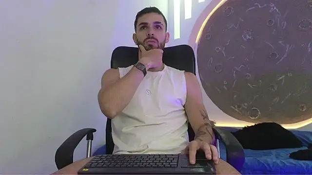 Apolo lux1 online show from March 18, 9:18 pm