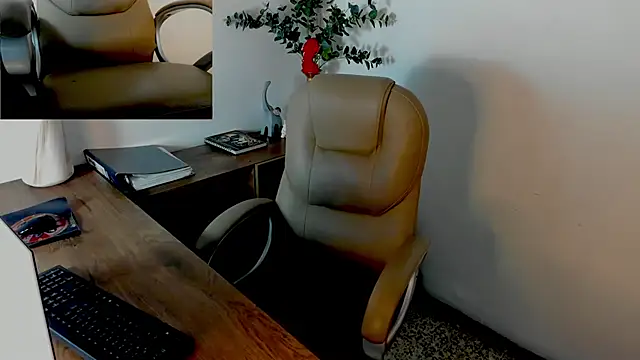 Jay Grip online show from March 6, 8:17 pm