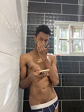 twink gabrielll online show from July 12, 8:33 pm