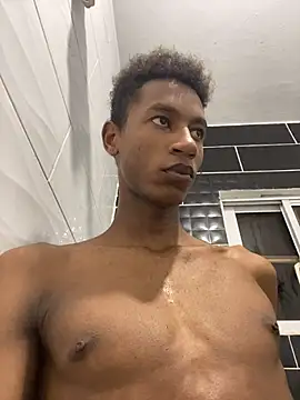twink gabrielll online show from July 14, 11:44 pm