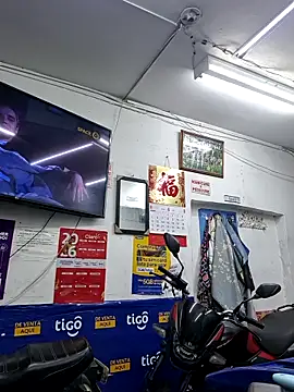 mago vive online show from April 25, 7:00 am