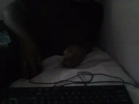 handsomeguy02 online show from April 1, 2:58 pm