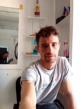 torvyHot online show from April 20, 7:16 pm