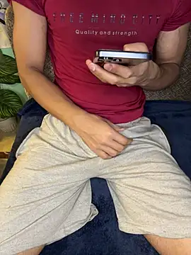 urfuckbunny online show from April 20, 6:10 pm