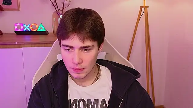 d3s dn online show from March 6, 3:20 pm