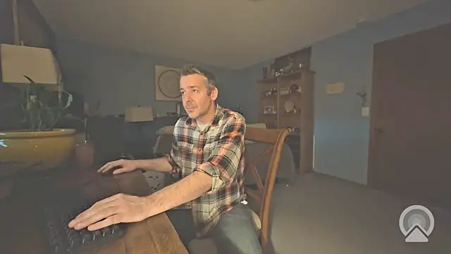 chrisw8140 online show from April 25, 1:19 am