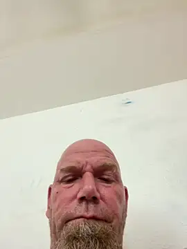 sofnhornyforu online show from April 26, 2:36 pm