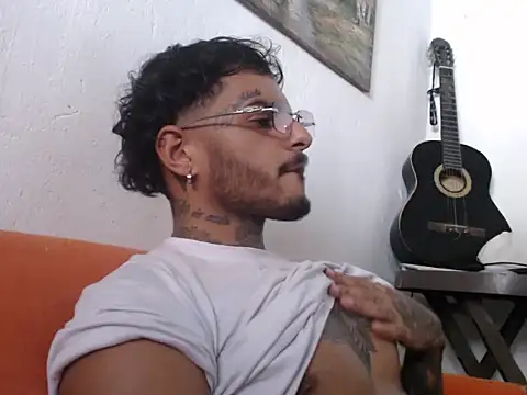 liyamjunior online show from March 6, 5:54 pm