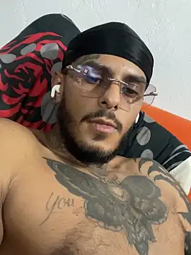 liyamjunior online show from February 3, 6:22 am