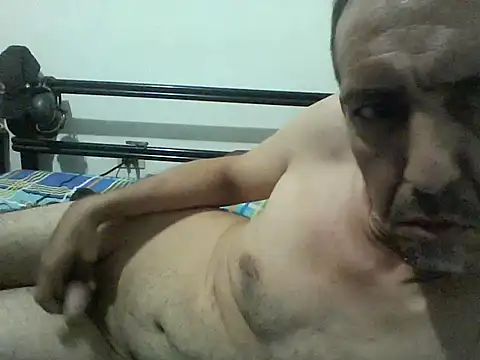 guevo14cm3 online show from July 31, 1:38 am