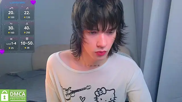 LeonBoykisser online show from July 23, 2:36 pm