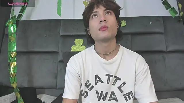 Liam Grant online show from March 6, 10:07 pm