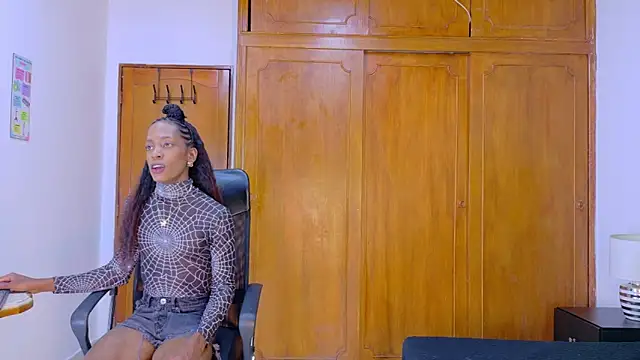 samirths boy  online show from March 21, 7:18 pm