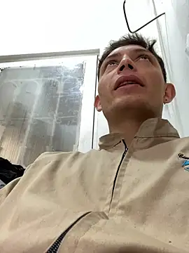 santiObrero online show from January 16, 3:15 pm