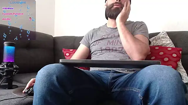 Snapshot of SpermsBank chatting on February 10, 8:53 pm SpermsBank online show from February 10, 8:53 pm