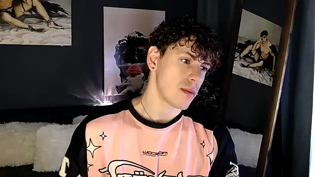 TylerGibson online show from July 15, 9:16 am