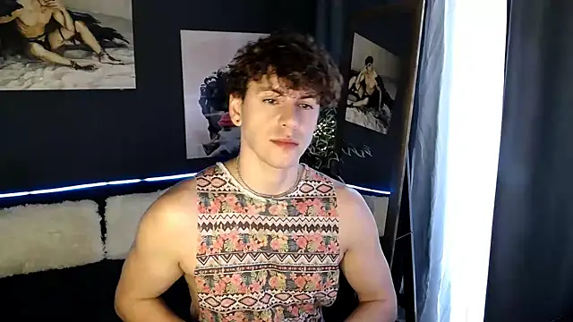 TylerGibson online show from July 23, 4:21 am
