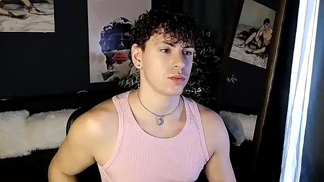 TylerGibson online show from July 3, 10:10 am