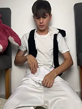 Naim TheKing online show from February 3, 2:53 am