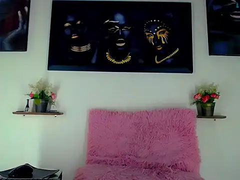 Tatoo Noah online show from March 4, 1:29 pm