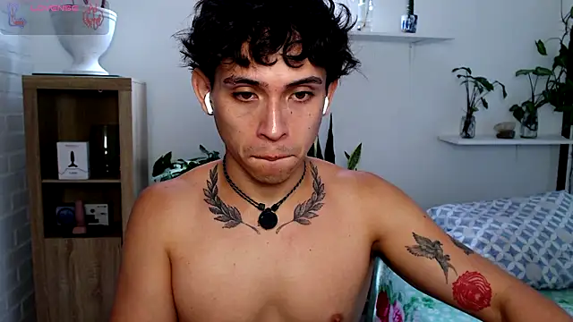 Magnuz Col online show from April 24, 3:25 pm