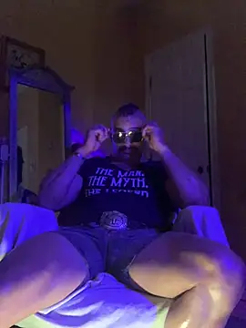 daddydonkey84 online show from April 22, 6:41 am