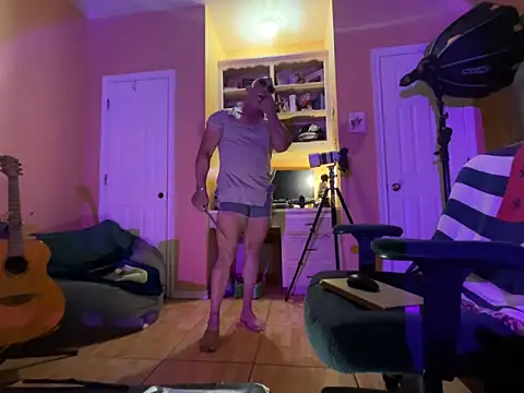 daddydonkey84 online show from June 11, 4:32 am