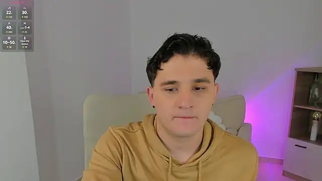 Massimo Fiore online show from February 6, 11:01 pm