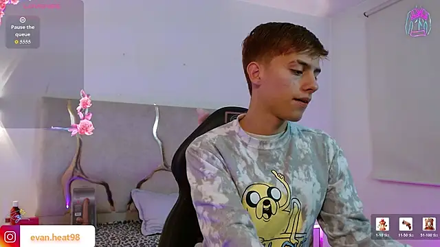 EVAN TAY online show from March 9, 3:44 am