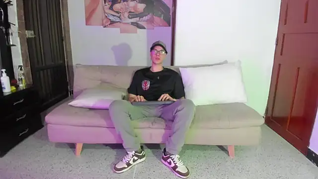 Vlad  night online show from April 22, 3:46 am