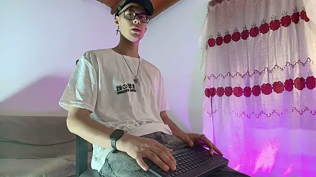 Vlad  night online show from June 12, 3:38 am