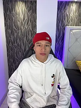 Dominik Souza online show from February 17, 12:26 pm