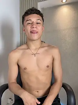 Dominik Souza online show from June 20, 8:58 pm