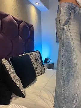 Dominik Souza online show from March 6, 8:06 pm