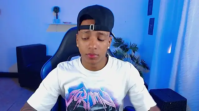 ostinn18 online show from March 9, 2:33 pm