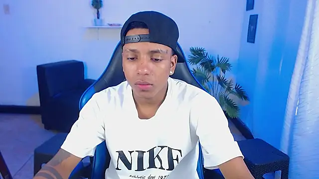 ostinn18 online show from March 6, 2:25 pm