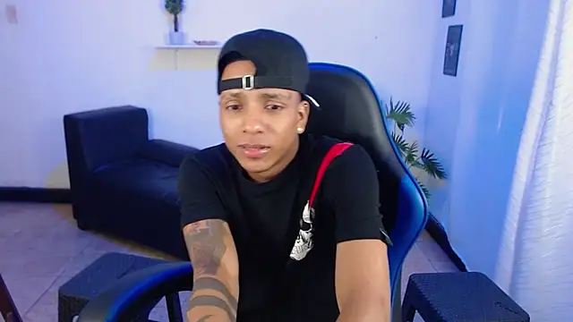 ostinn18 online show from March 7, 2:26 pm